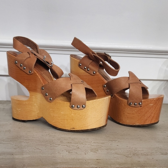 Kimel Sabots Rare Vintage Wooden Sculptural Collectible Platform Heel w/Toe Taps - Picture 2 of 14